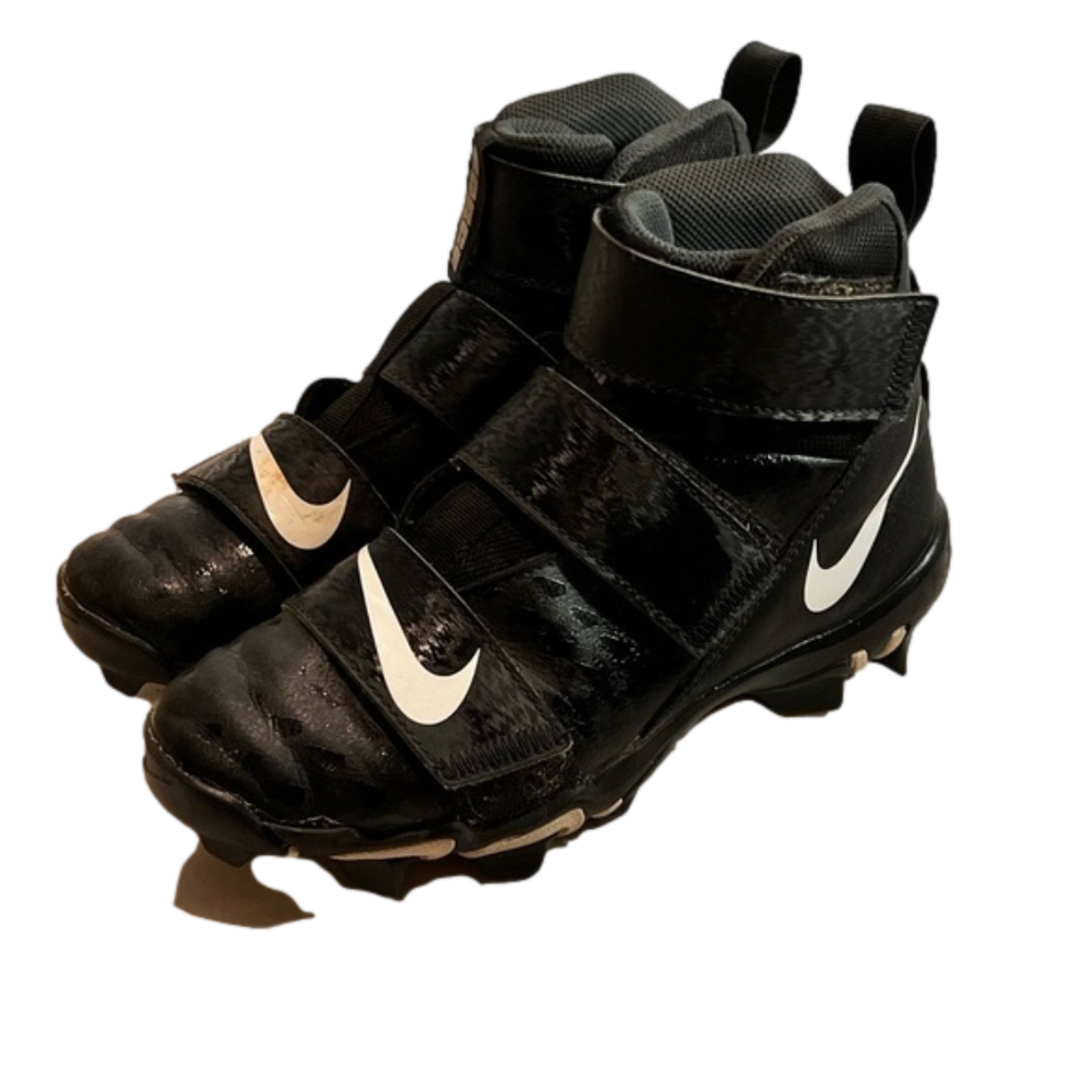 Nike Football Cleats Big Boy Size 4